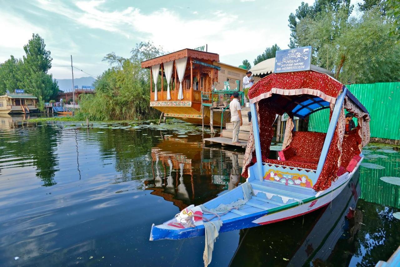 Green View Group Of Houseboats Hotel Srinagar  Bilik gambar